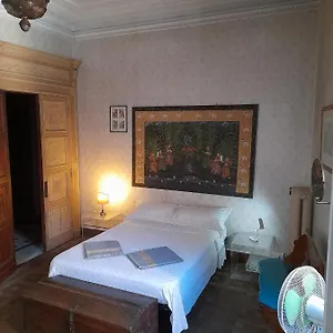 Le Stanze Del Notaio Homestay